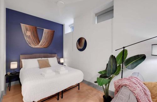 Downtown Louisville Apartment | Bright and Modern Studio in Louisville # 103