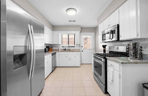 Fortson House | Bright Northside Retreat w/Patio & Games