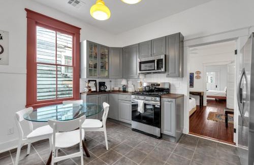 New Orleans House | Bright retreat w patio near French Quarter