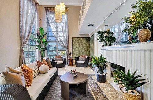 Lake Worth Apartment | Bright Studio | Walk to Downtown Lake Worth