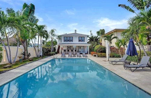 Mango Groves Apartment | Bright Studio Suite | Pool & 20 Min to WPB