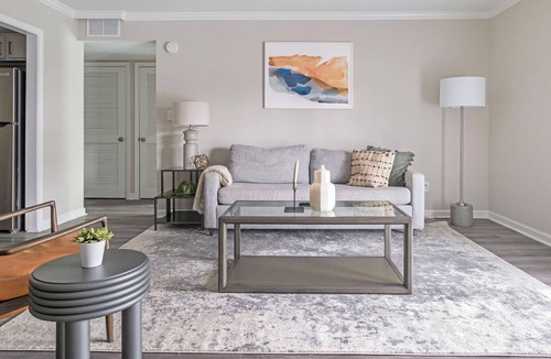 Homewood Apartment | Brookwood 2BD 2 - Two Bedroom Apartment, Sleeps 4