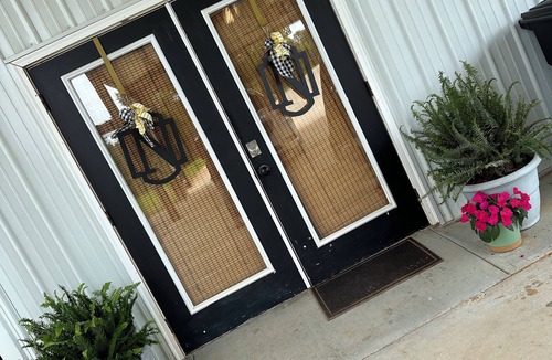 Thaxton Apartment | By His Grace Cozy Cabin located near Pontotoc, Oxford, Tupelo, and New Albany-