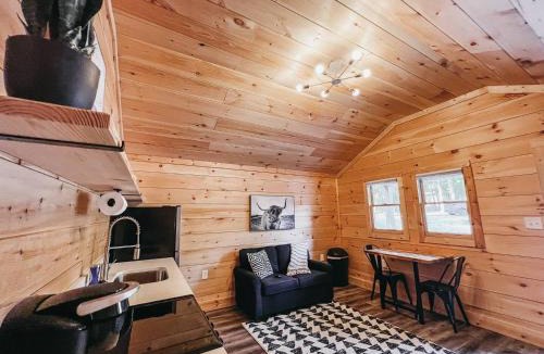 Hartwell Other | Cabin #3 One bedroom with Kitchen