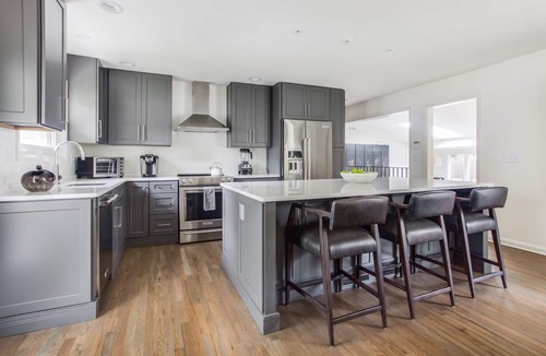 Atlanta Apartment | California Zen by Atlanta Luxury Rentals