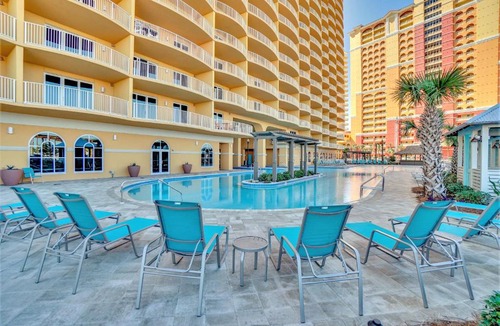Panama City Beach Apartment | Calypso Resort Tower 3 by Panhandle Getaways