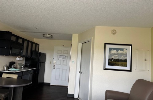Olive Branch Hotel | Candlewood Suites Olive Branch by IHG