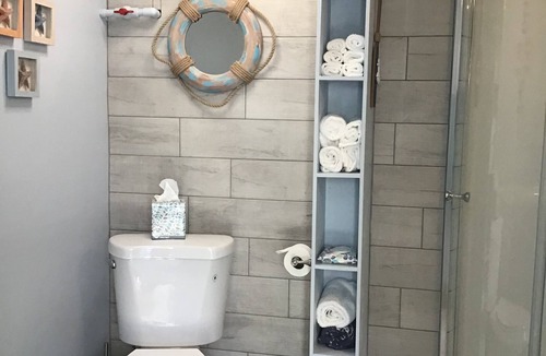 Indian Harbor Estates House | Captain’s Quarters Along the Sea Your Private waterfront Suite!