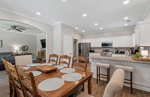 Cooper-Young Historic District House | Casa Azul + Memphis Midtown + Cooper Young + 4 BR