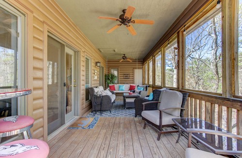 Mount Ida Condo | CastAway Condo/288DVD 2/2 Large, Screened in Porch by LOVR