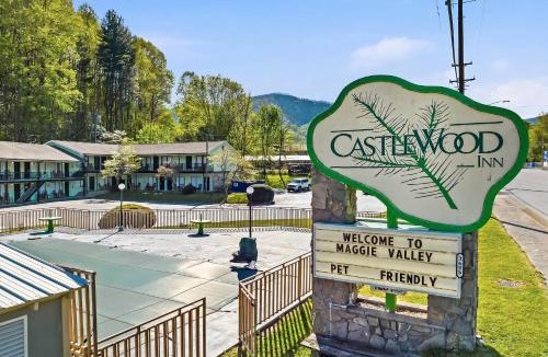 Maggie Valley Hotel | Castlewood Inn