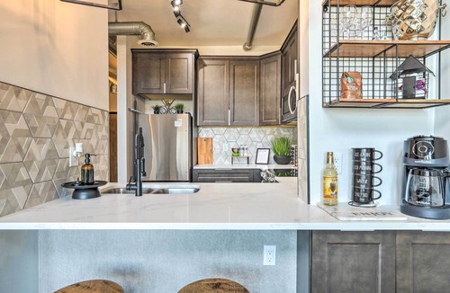 Atlantic Station Area Apartment | Central Atlantic Station Loft Near Mercedes-Benz!