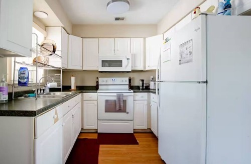 Greater Palm River Point CDC House | Central Tremendous 4-bedroom house with AC in sunny Tampa