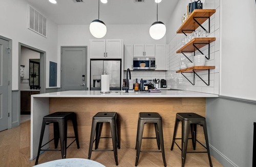 Central City Condo | Charming 1-Bedroom Condo Downtown Birmingham