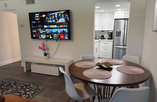 Delray Beach Apartment | Charming 1-bedroom apartment with WiFi, AC in delightful Delray Beach