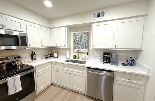 Oxford Condo | Charming 2-bedroom Condo in Oxford- 1 mile to the Square and Ole Miss