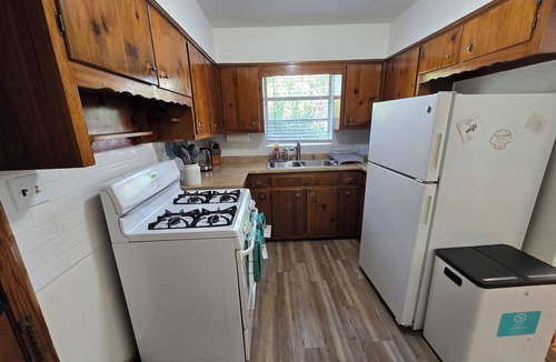 Decatur Heights House | Charming 2-bedroom Duplex Apt in City of Decatur