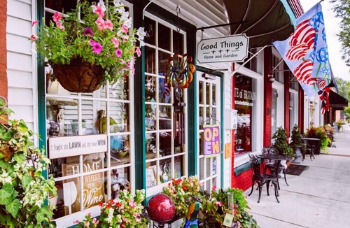 Downtown House | Charming 2-bedroom house in phenomenal downtown Norcross