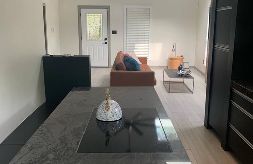 Westside House | Charming 2-bedroom house with WiFi and AC in wonderful Atlanta