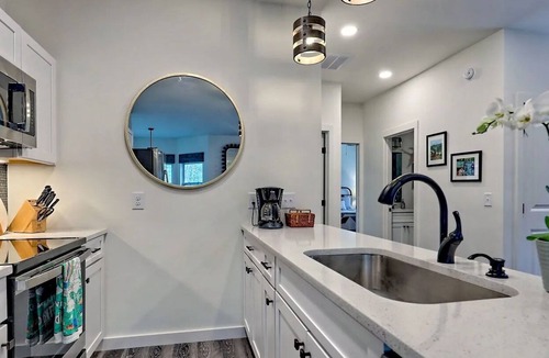 Clayton House | Charming 2-bedroom house in bustling Clayton, GA with WiFi, Kingwood Resort!