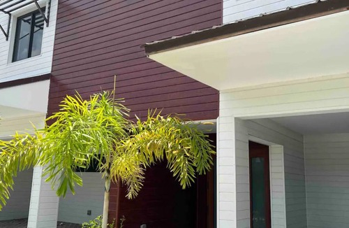 Florida City House | Charming 2-bedroom townhome with WiFi and AC in fabulous Florida City