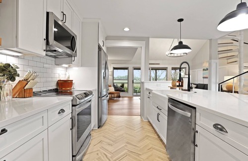 Saint Helena Island House | Charming 2-bedroom waterfront retreat with breathtaking sunsets on Fripp Island