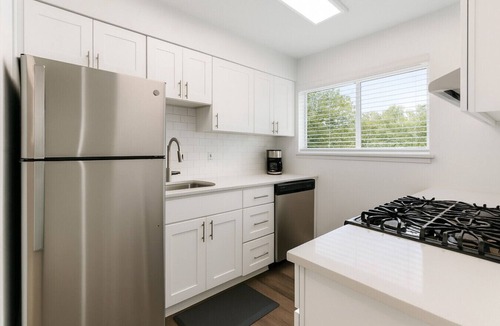 Shannon Apartment | Charming 2BR Hoover Retreat w/Easy Parking 06