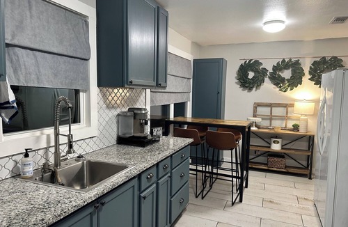 Hammond Cottage | Charming 3-bedroom cottage in lovely Hammond with AC, WiFi