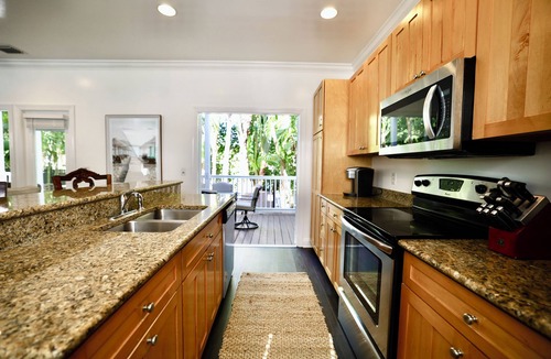 Marathon House | Charming 3-bedroom house featuring a heated private pool.