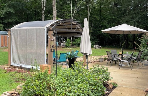 Senoia House | Charming 3-bedroom house in quiet cul-de-sac in Senoia