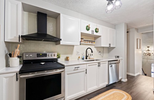 Plainfield House | Charming 3-Bedroom Retreat Near Indianapolis