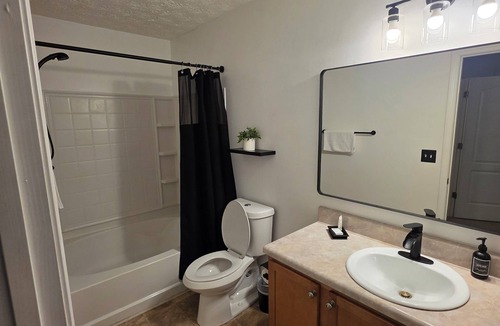 Church Street House | Charming 3-bedroom townhome in Jonesboro