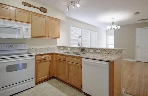 Gainesville House | Charming 3-bedroom house in lovely Gainesville close to UF
