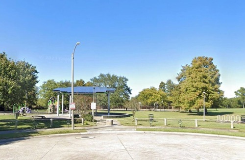 Little Woods House | Charming 4-bedroom house in New Orleans Subdivision with WiFi, AC, & security.