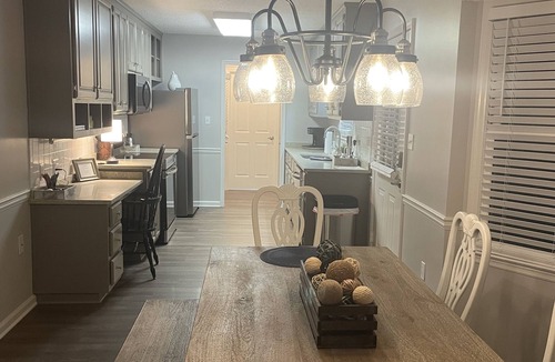 Watkinsville House | Charming and Modern 3BR House in Serene Watkinsville, GA
