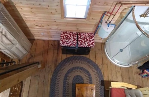 Chuckey Cabin | Charming cabin overlooking river Smoky mountains
