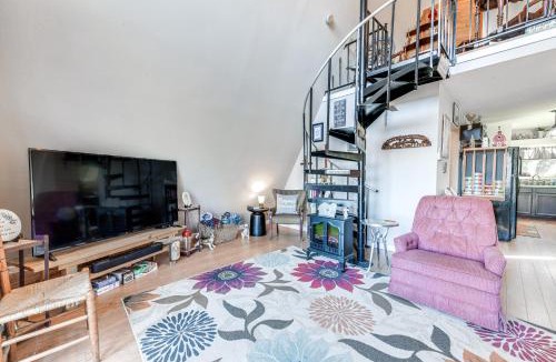 Franklin House | Charming Franklin Cabin with Deck: Stunning Views!