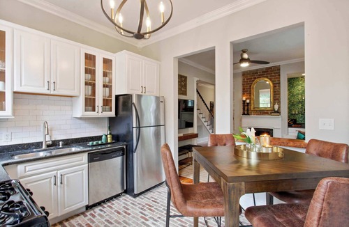 Beach Institute House | Charming, Historic Restored Home | Whitefield Sq