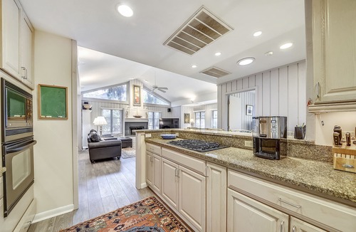 Oceanside House | Charming Sea Pines Retreat – 4th Row from the Beach with EV Charger