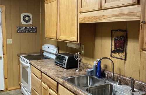 Millersville Cabin | Charming Secluded Getaway Cabin within minutes of amenities