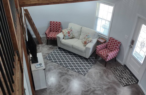 Pell City Other | Charming Silo House with WiFi and AC on a lovely farm in Pell City