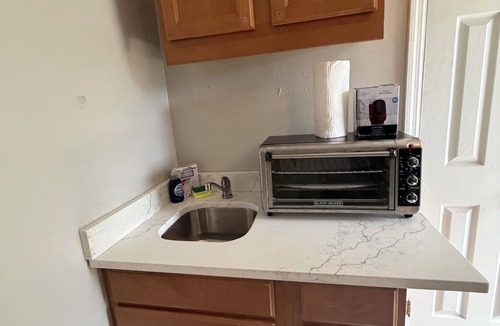 Orlando Apartment | Charming studio in beautiful Orlando with AC