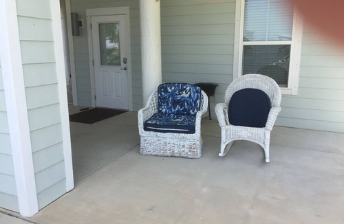 Fairhope House | Charming studio with pier on Mobile bay