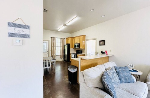 Pine Grove Apartment | Chateau 4, spacious townhouse in Tickfaw, LA