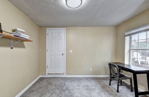 Atlantic Station Area House | Cheerful 2-Bedroom Midtown Home- Sleeps 7