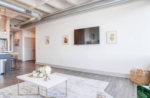 Peachtree Center Apartment | Chic 1-bedroom apartment in fabulous Atlanta with Amenities