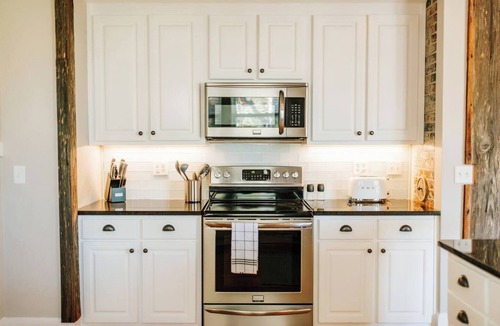 Vidalia Apartment | Chic 2BR Vidalia Retreat by MHM Luxury Properties