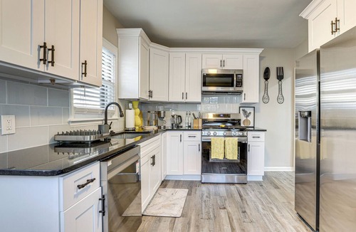 Piedmont Heights Apartment | Chic ATL Stay 2 Mi to Midtown, Near Int’l Soccer