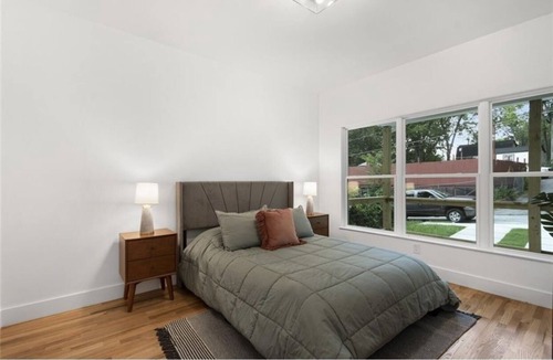 Knight Park House | Chic Farm House in Midtown 4brm New Construction