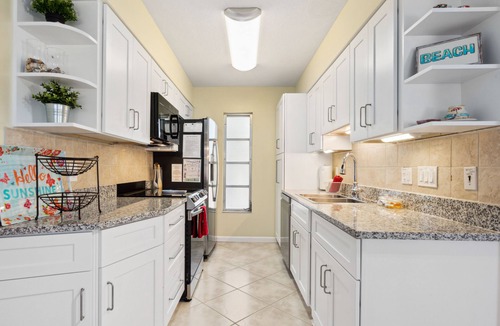 Siesta Key House | Chloe's Villa on Siesta Key, A Private 1/1 Escape